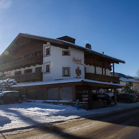 Hotel Garni Almhof ゼーフェルト・イン・チロル エクステリア 写真