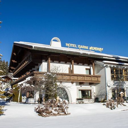 Hotel Garni Almhof ゼーフェルト・イン・チロル エクステリア 写真
