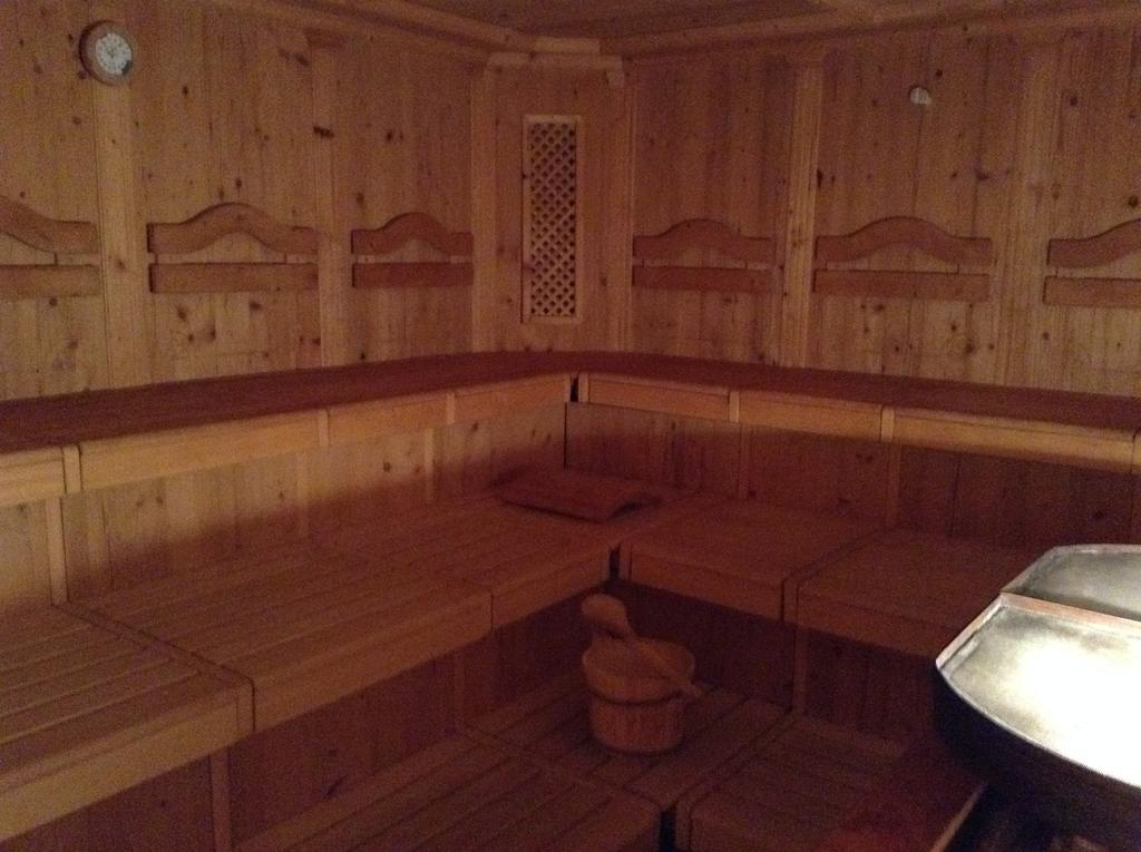 Hotel Garni Almhof ゼーフェルト・イン・チロル エクステリア 写真