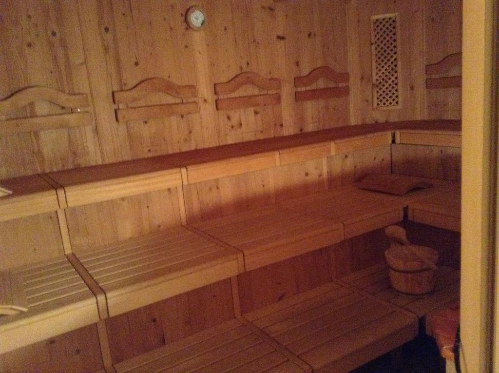 Hotel Garni Almhof ゼーフェルト・イン・チロル エクステリア 写真